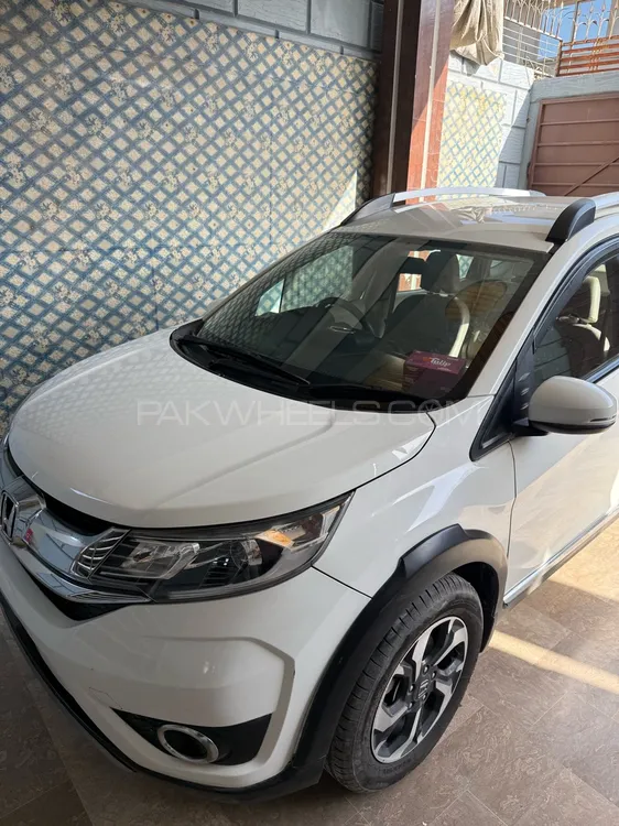 Honda BR-V 2017 for Sale in Lahore Image-1
