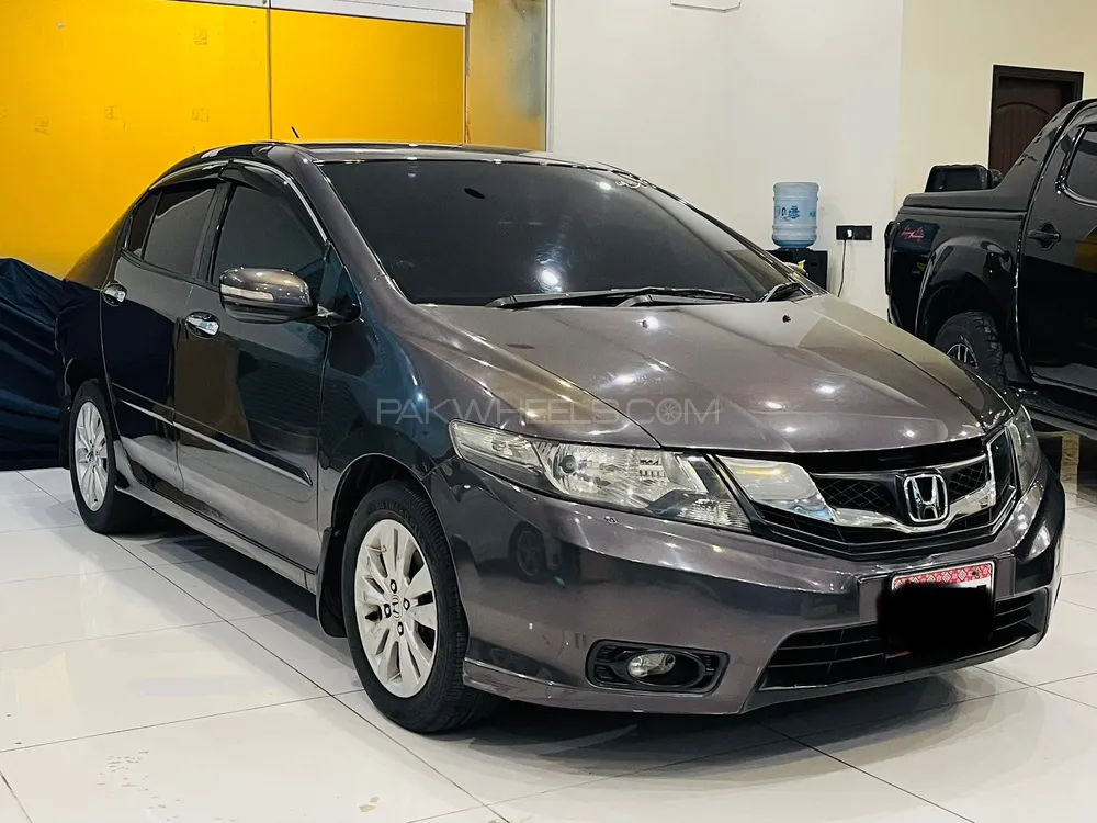 Honda City 2017 for Sale in Karachi Image-1