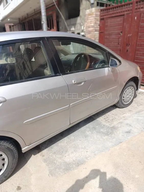 Honda City 2004 for Sale in Karachi Image-1