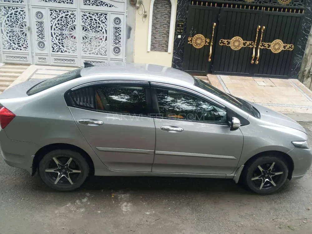 Honda City 2019 for Sale in Lahore Image-1