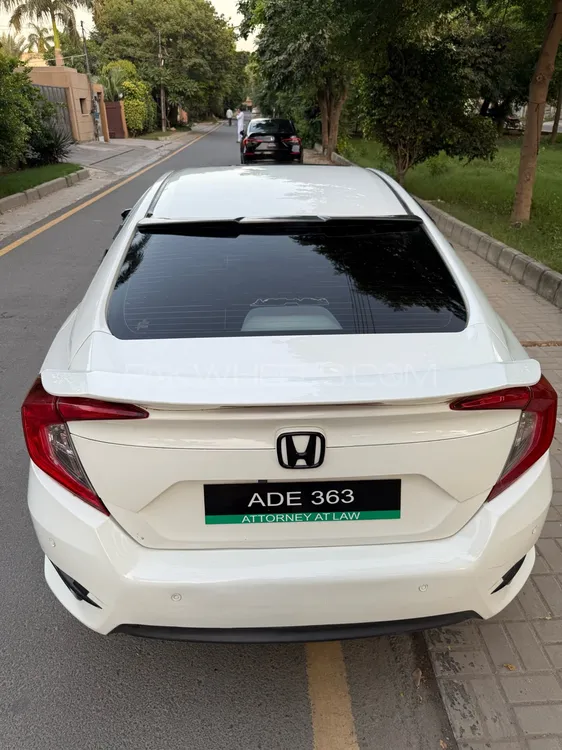 Honda Civic 2022 for Sale in Lahore Image-1