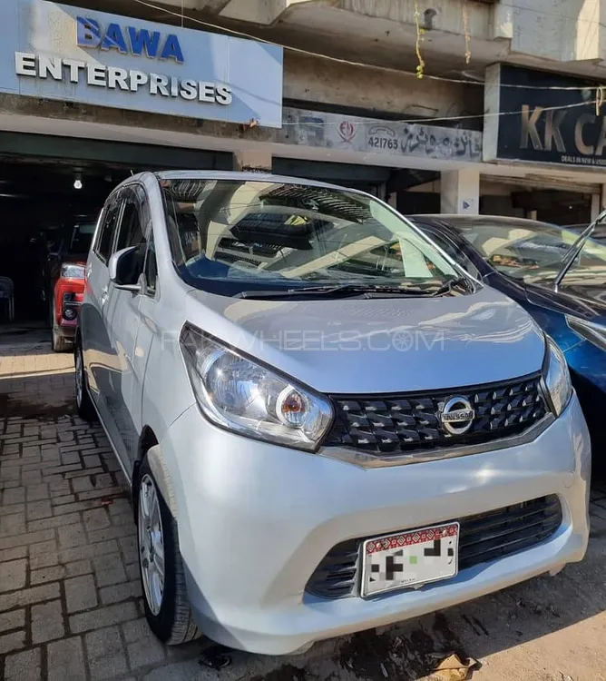 Nissan Dayz 2015 for Sale in Karachi Image-1