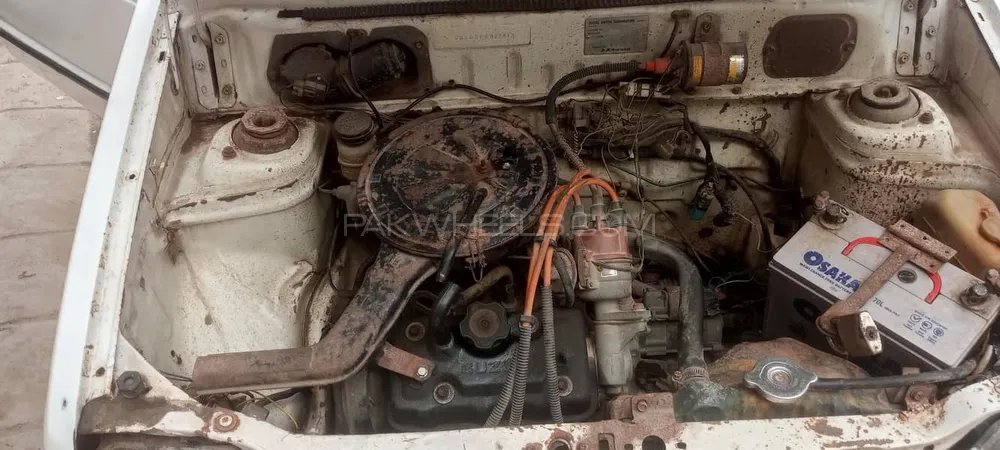 Suzuki Mehran 2004 for Sale in Karachi Suzuki Mehran 2004 for Sale in Karachi Image-4