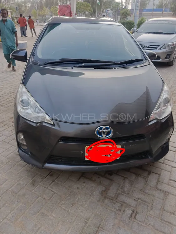 Toyota Aqua 2014 for Sale in Hyderabad Image-1
