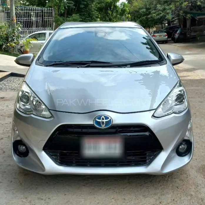 Toyota Aqua 2016 for Sale in Karachi Image-1
