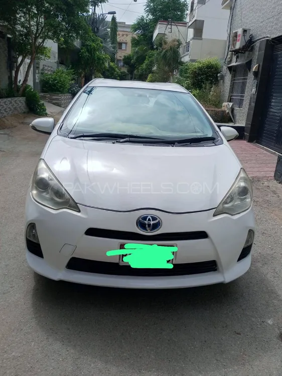 Toyota Aqua 2014 for Sale in Karachi Image-1