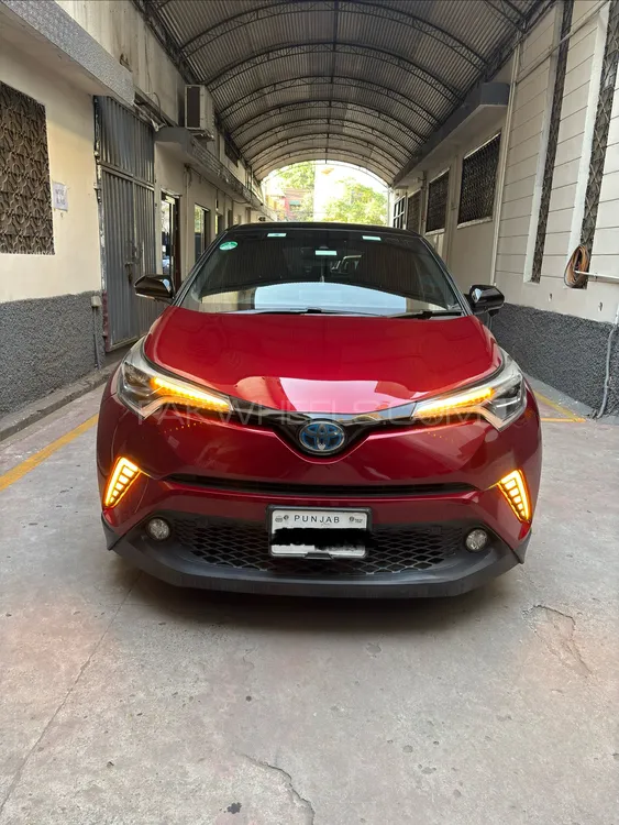 Toyota C-HR 2017 for Sale in Sialkot Image-1