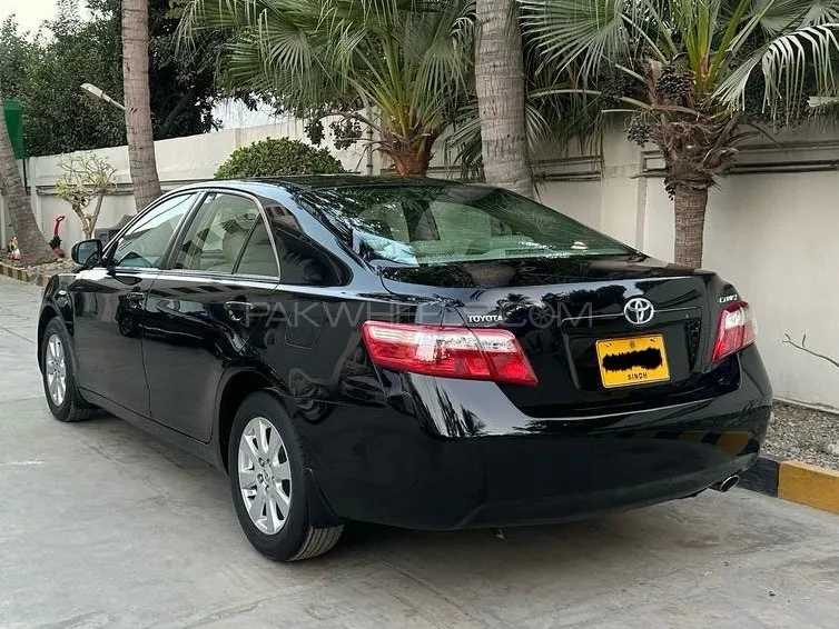 Toyota Camry 2007 for Sale in Islamabad Image-1