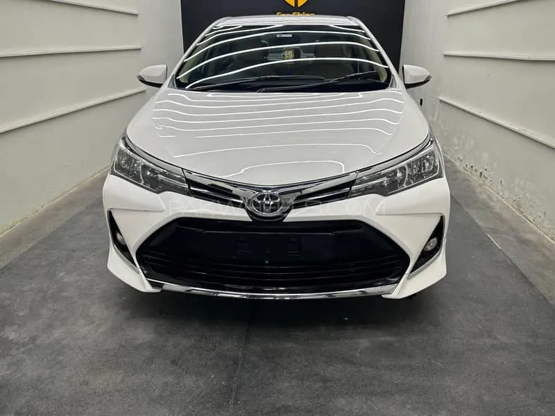 Toyota Corolla 2018 for Sale in Karachi Image-1