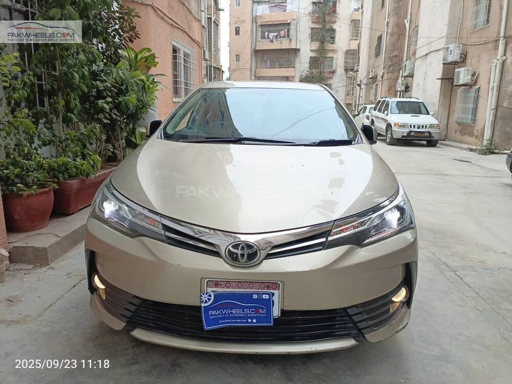 Toyota Corolla 2019 for Sale in Karachi Image-1