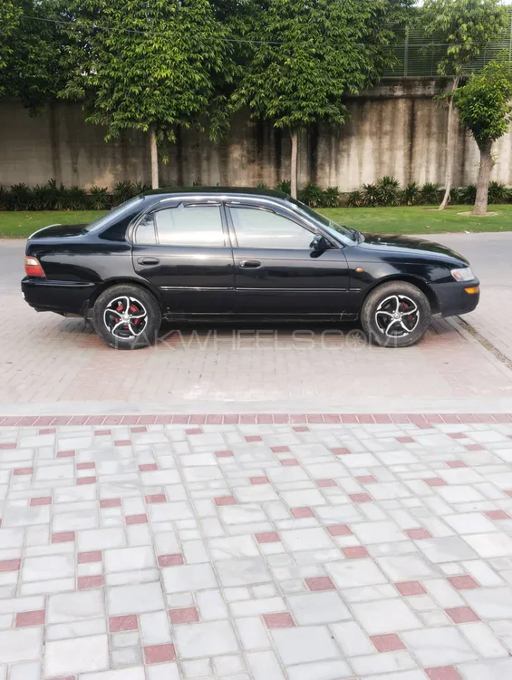 Toyota Corolla 1999 for Sale in Lahore Image-1