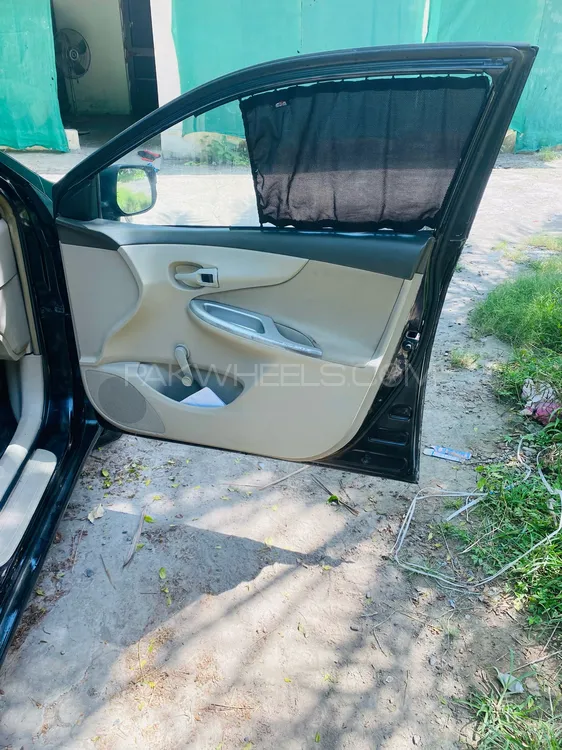 Toyota Corolla 2010 for Sale in Lahore Image-1