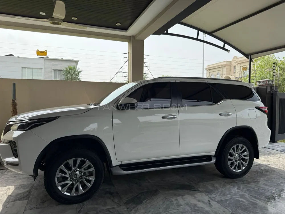 Toyota Fortuner 2022 for Sale in Lahore Image-1