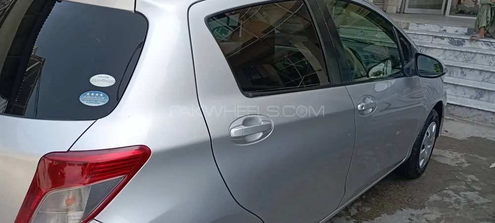 Toyota Vitz 2011 for Sale in Rawalpindi Image-1