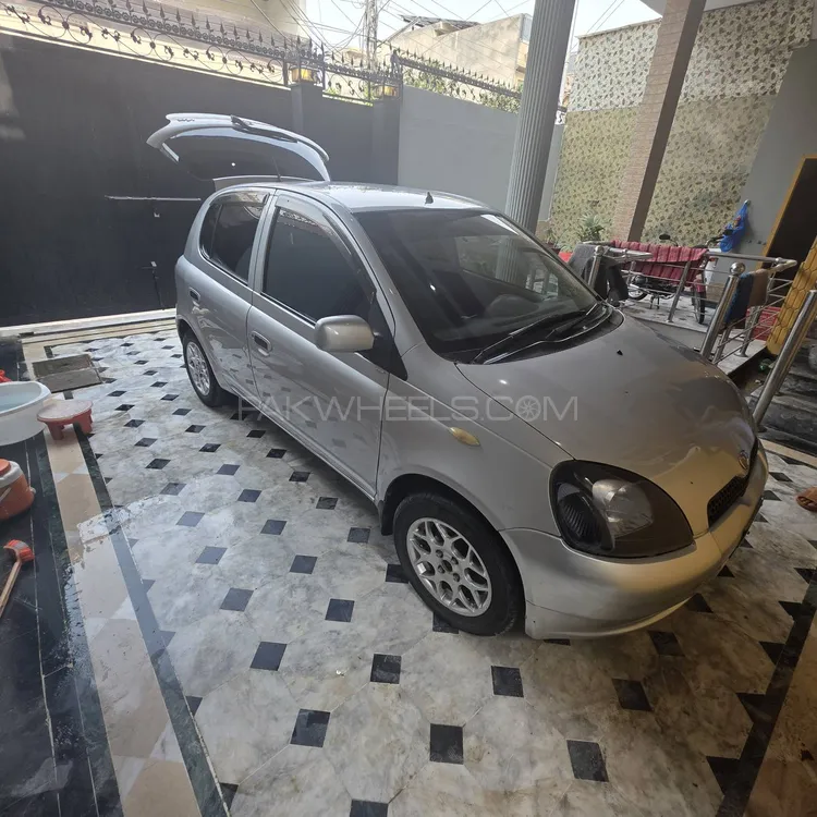 Toyota Vitz 1999 for Sale in Hayatabad Image-1