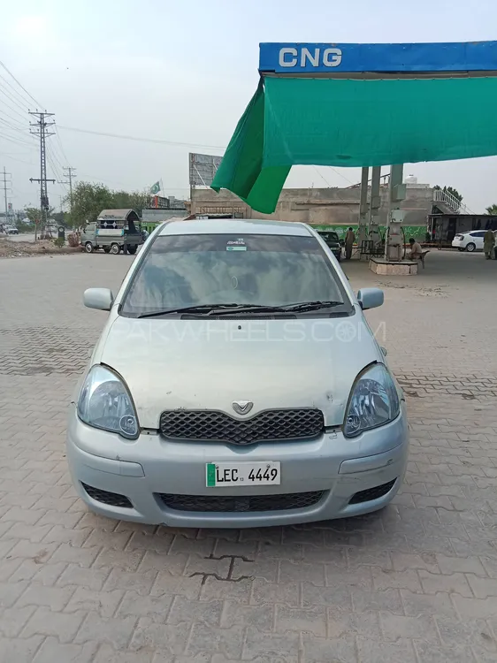 Toyota Vitz 2003 for Sale in Peshawar Image-1