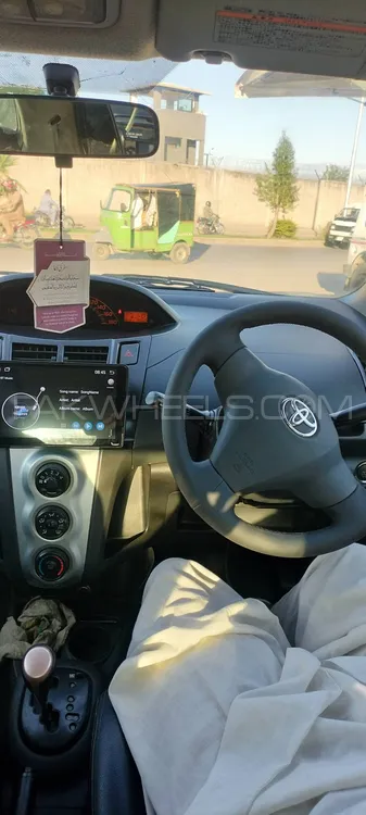 Toyota Vitz 2008 for Sale in Islamabad Image-1