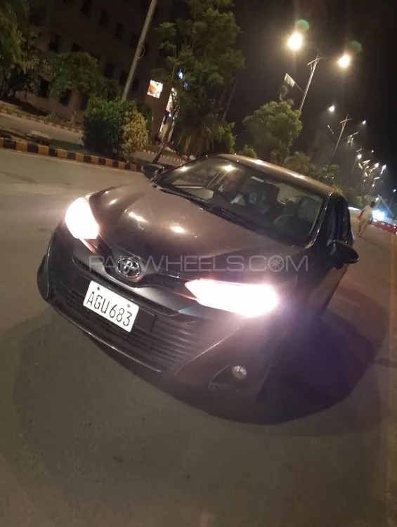 Toyota Yaris Sedan 2021 for Sale in Lahore Image-1
