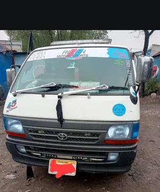 Toyota Hiace 2006