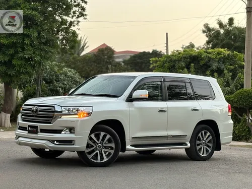Toyota Land Cruiser ZX 2020