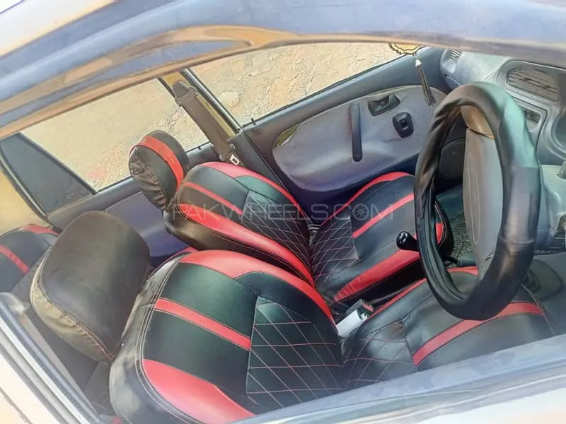 ڈائیہاتسو میرا 2006 for Sale in کراچی Image-1