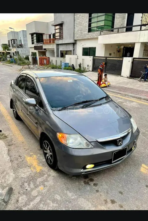 Honda City 2004 for Sale in Chichawatni Image-1
