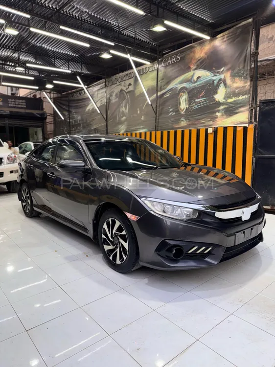 Honda Civic 2017 for Sale in Karachi Image-1