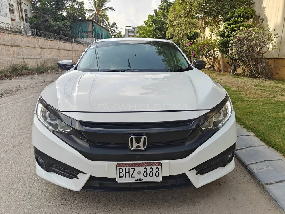 Honda Civic 2017 for Sale in Karachi Image-1