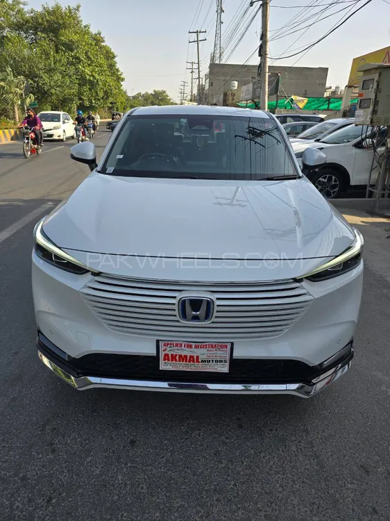 Honda Vezel 2021 for Sale in Lahore Image-1