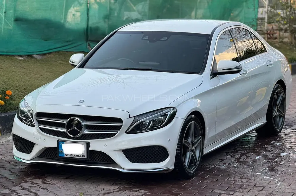 Mercedes Benz C Class 2017 for Sale in Islamabad Image-1