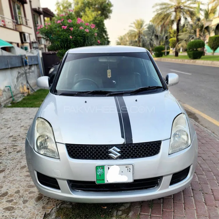 Suzuki Swift 2011 for Sale in Lahore Image-1
