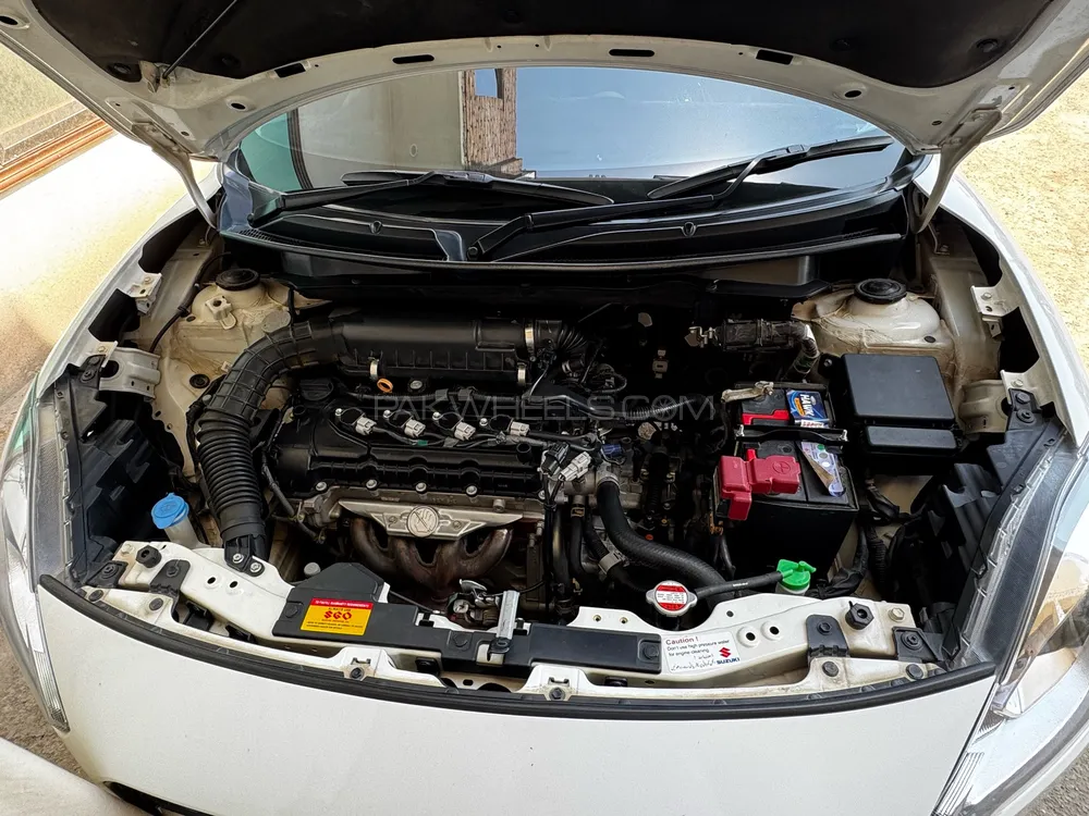 سوزوکی سوئفٹ 2023 for Sale in ملتان Image-1
