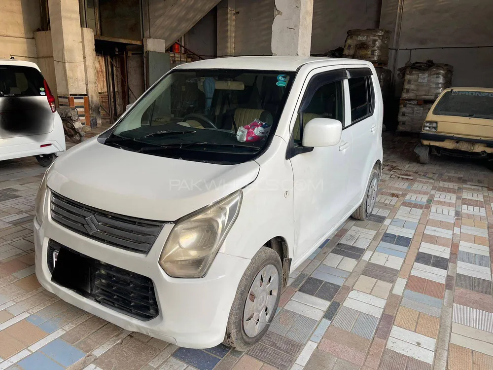 Suzuki Wagon R 2013 for Sale in Karachi Image-1
