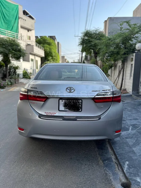 Toyota Corolla 2018 for Sale in Lahore Image-1