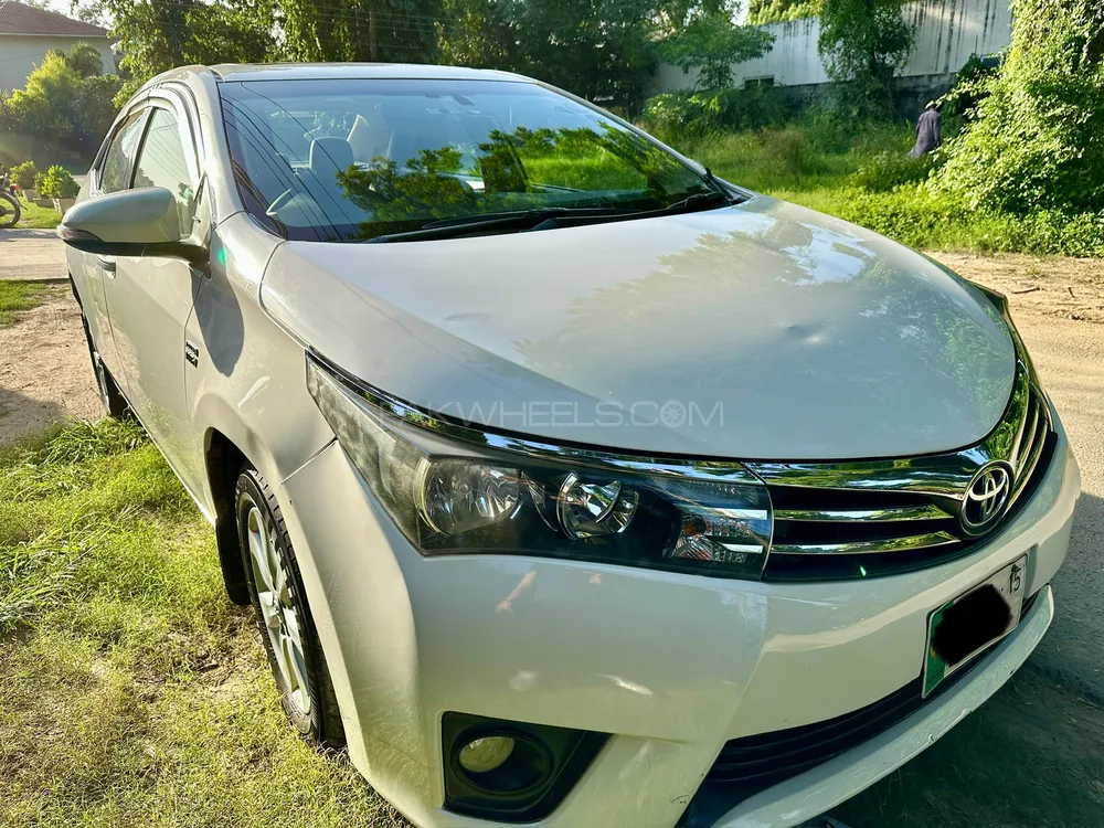 Toyota Corolla 2015 for Sale in Lahore Image-1