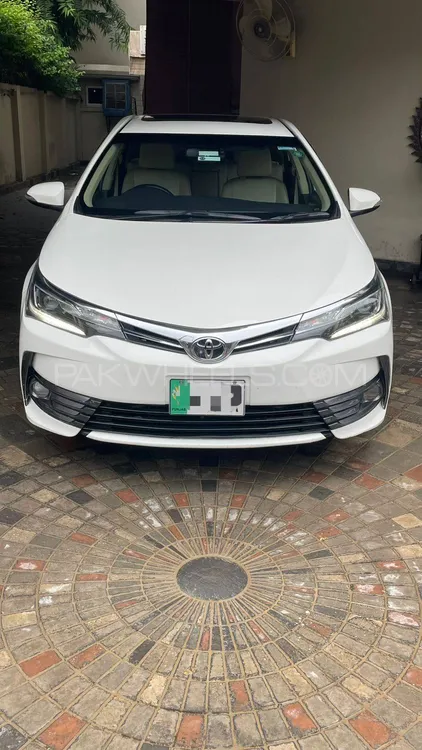 Toyota Corolla 2018 for Sale in Lahore Image-1