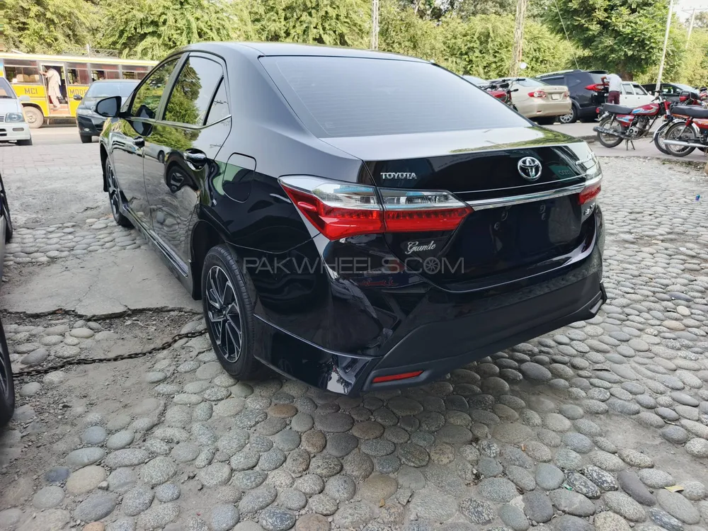 Toyota Corolla 2025 for Sale in Islamabad Image-1