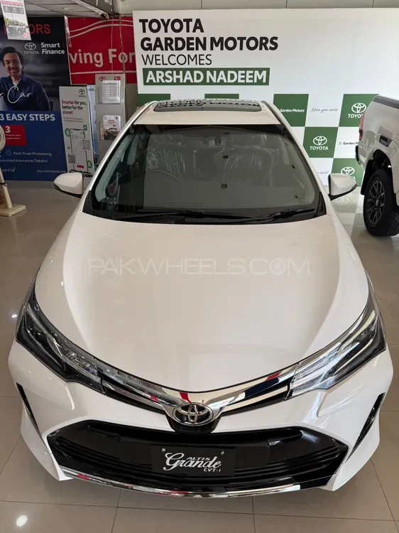 Toyota Corolla 2025 for Sale in Lahore Image-1