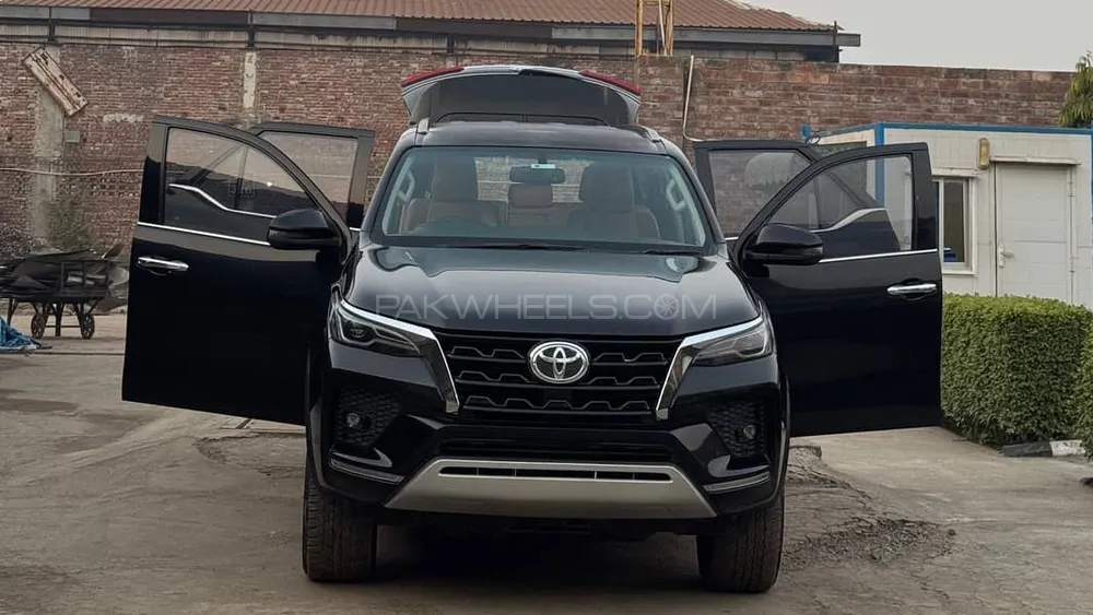 Toyota Fortuner 2021 for Sale in Gujranwala Image-1