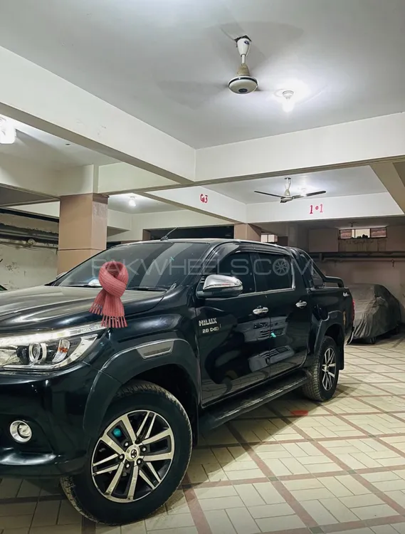Toyota Hilux 2020 for Sale in Karachi Image-1