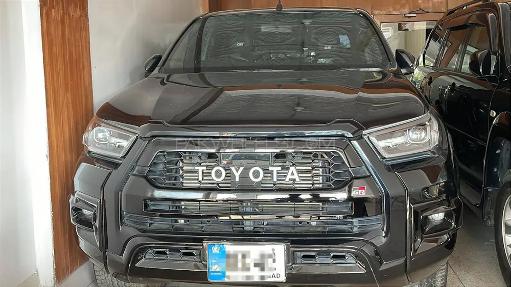 Toyota Hilux 2024 for Sale in Rawalpindi Image-1