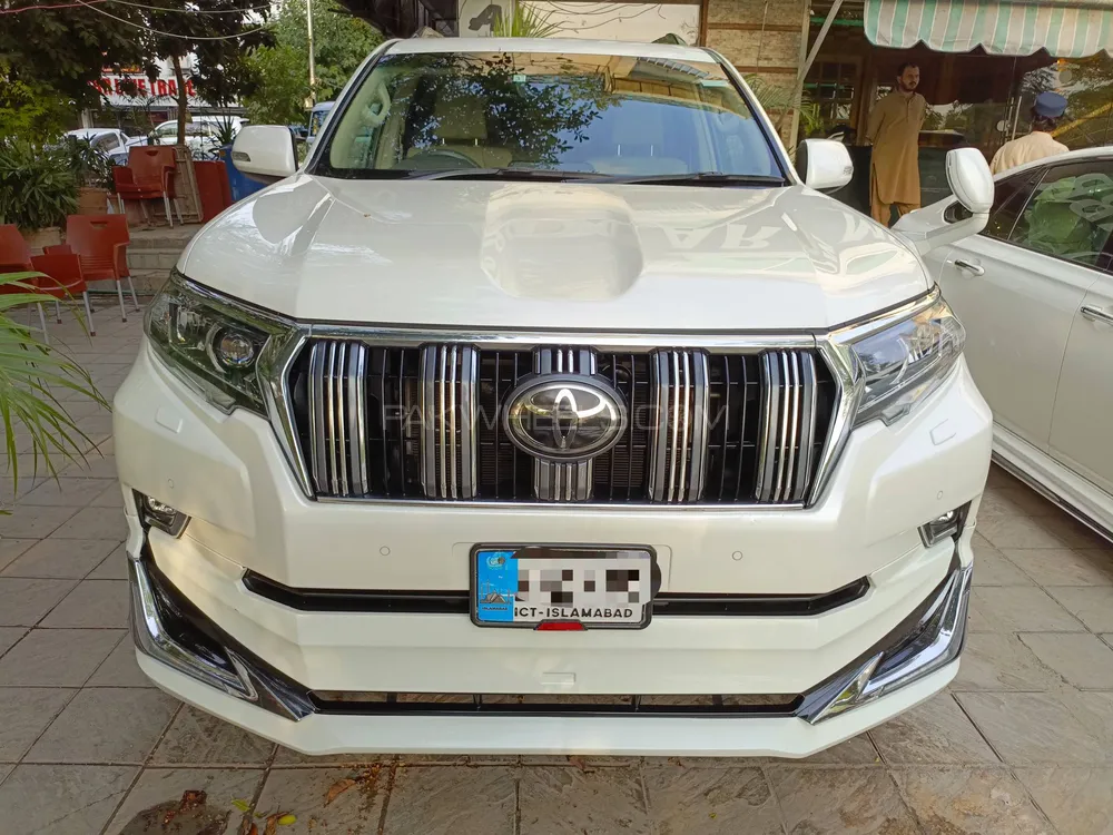 Toyota Prado 2019 for Sale in Islamabad Image-1