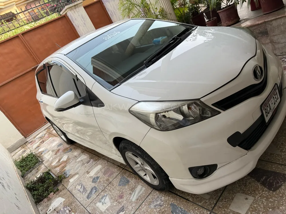 ٹویوٹا ویٹز 2011 for Sale in پشاور Image-1