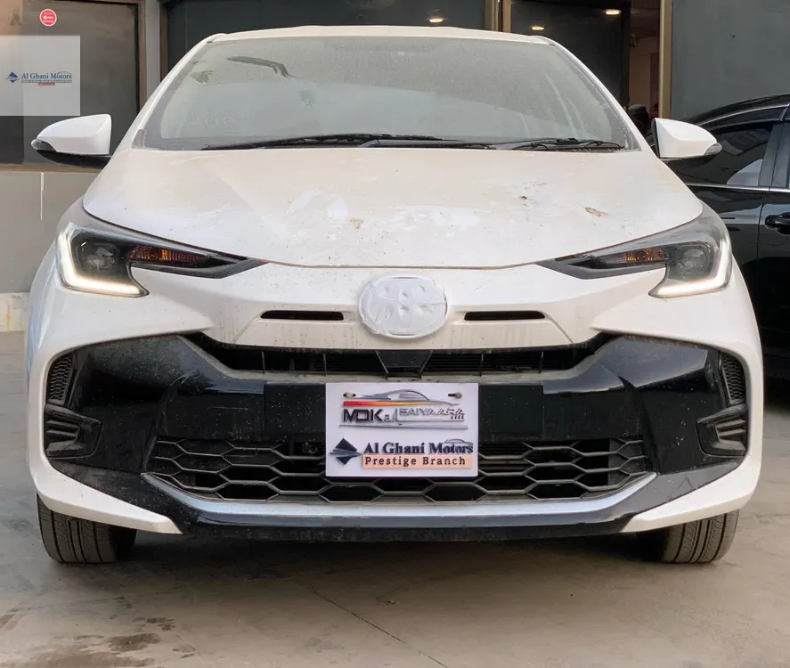 Toyota Yaris Sedan 2025 for Sale in Karachi Image-1