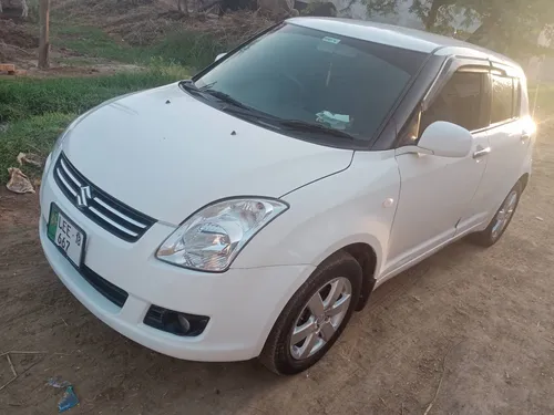 Suzuki Swift DLX 1.3 Navigation  2018