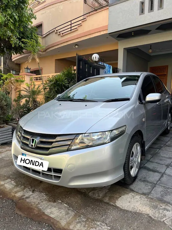 Honda City 2010 for Sale in Islamabad Image-1