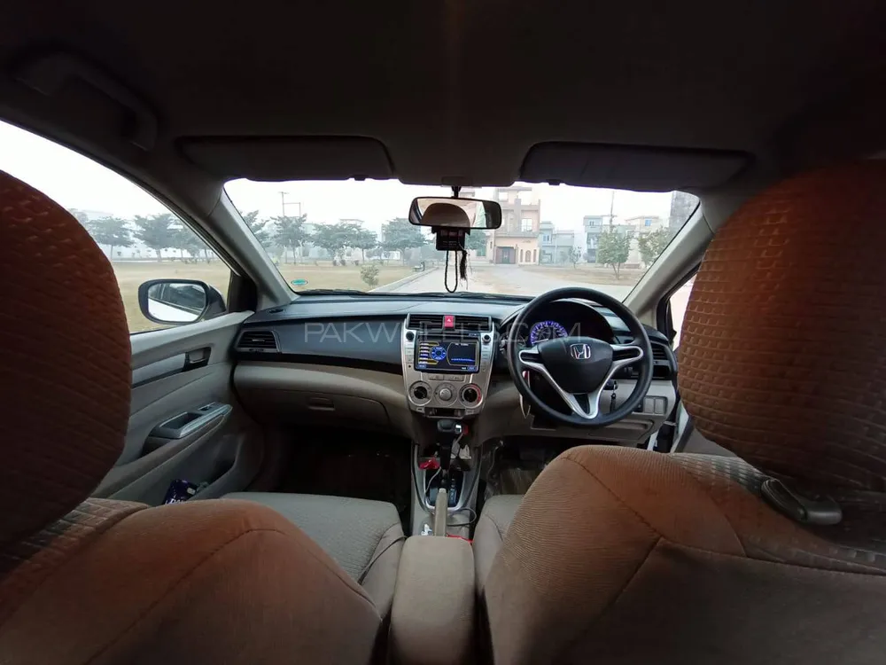Honda City 2018 for Sale in Lahore Image-1