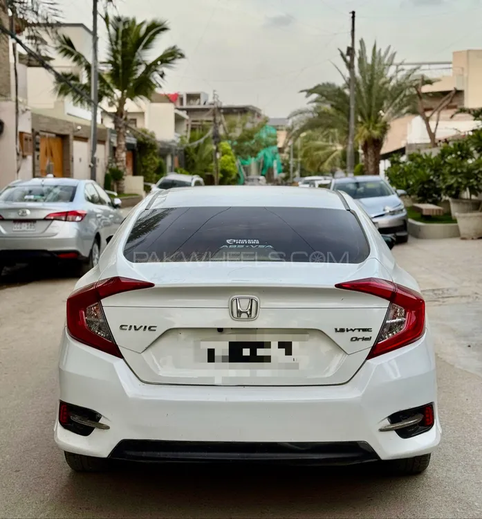 Honda Civic 2016 for Sale in Karachi Image-1
