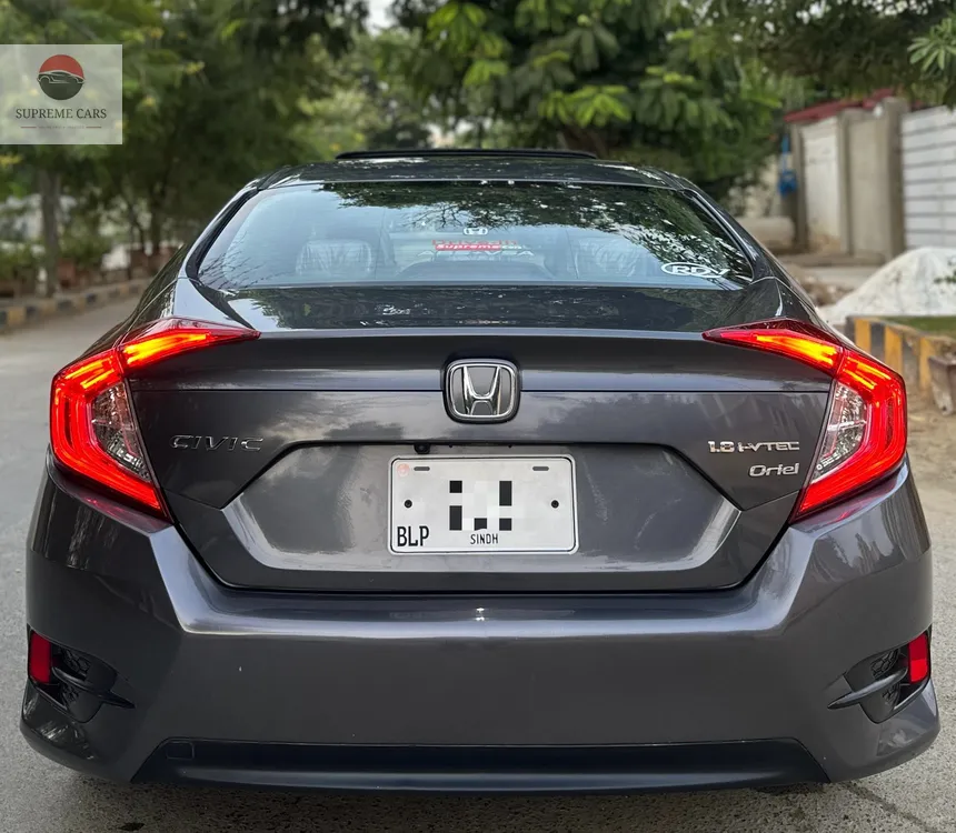 Honda Civic 2018 for Sale in Karachi Image-1