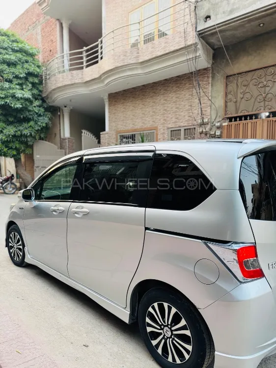 Honda Freed 2014 for Sale in Lahore Image-1